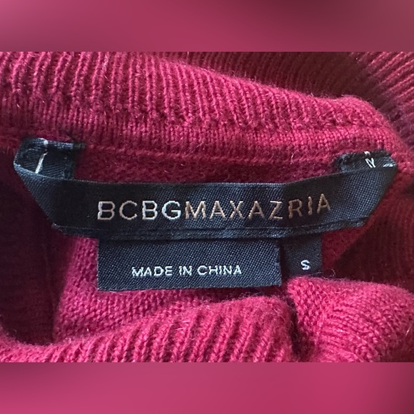 BCBGMaxAzria red turtleneck sweater knit classic - Picture 4 of 7